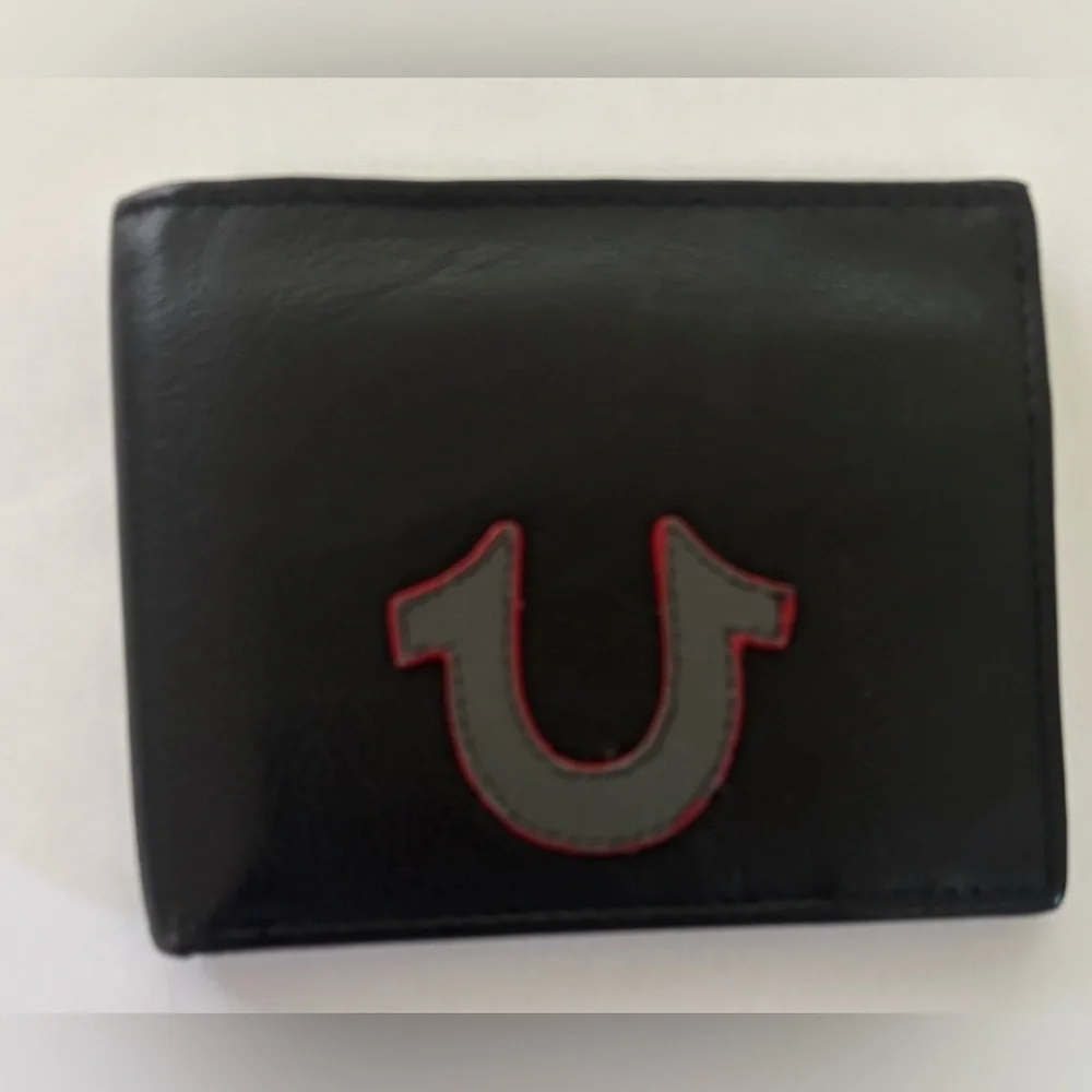 True religion Mens leather wallet